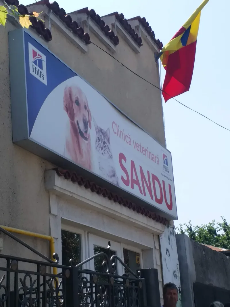 Fațada clinicii Sandu
